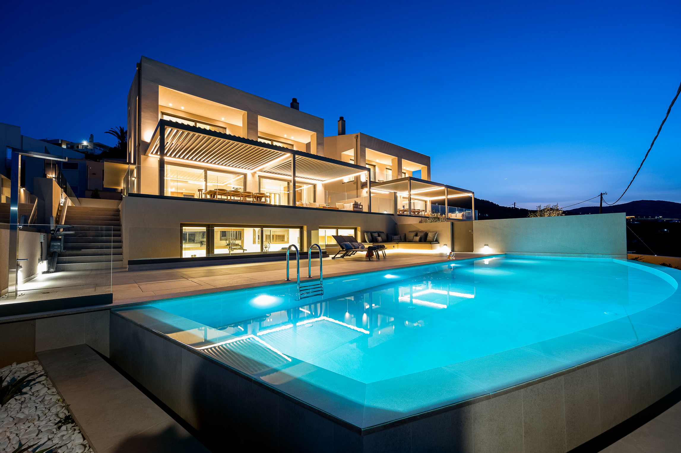 kentriki Majo Day B 144 (1)